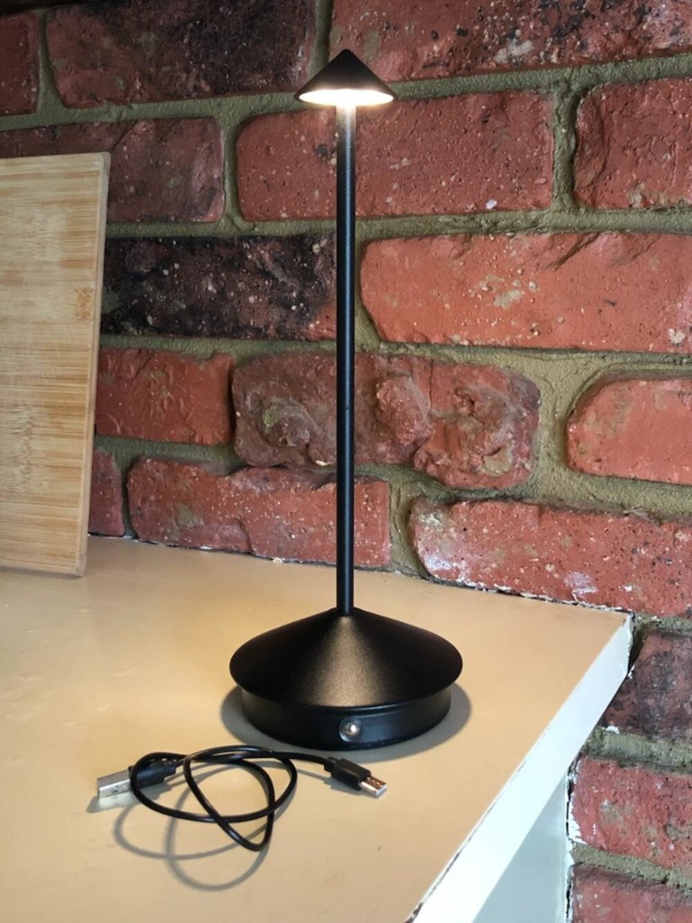 Minimalist Rechargeable Black LED table lamp